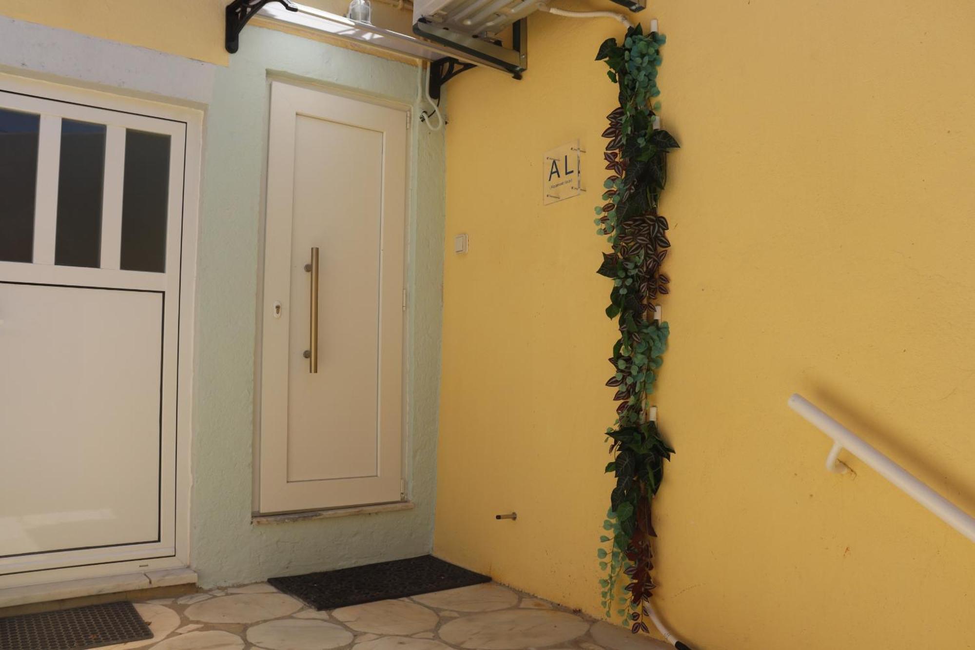 Lisbon, T2 Renewed Duplex With River View, Beato, Lisboa Exterior foto
